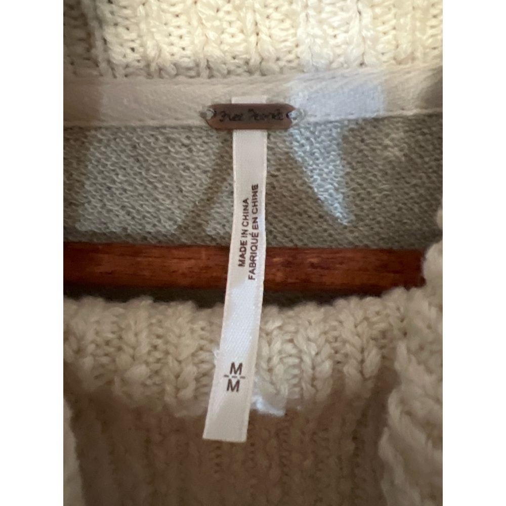 Free people Cozy Gray and Cream Women top - Picture 2 of 4
